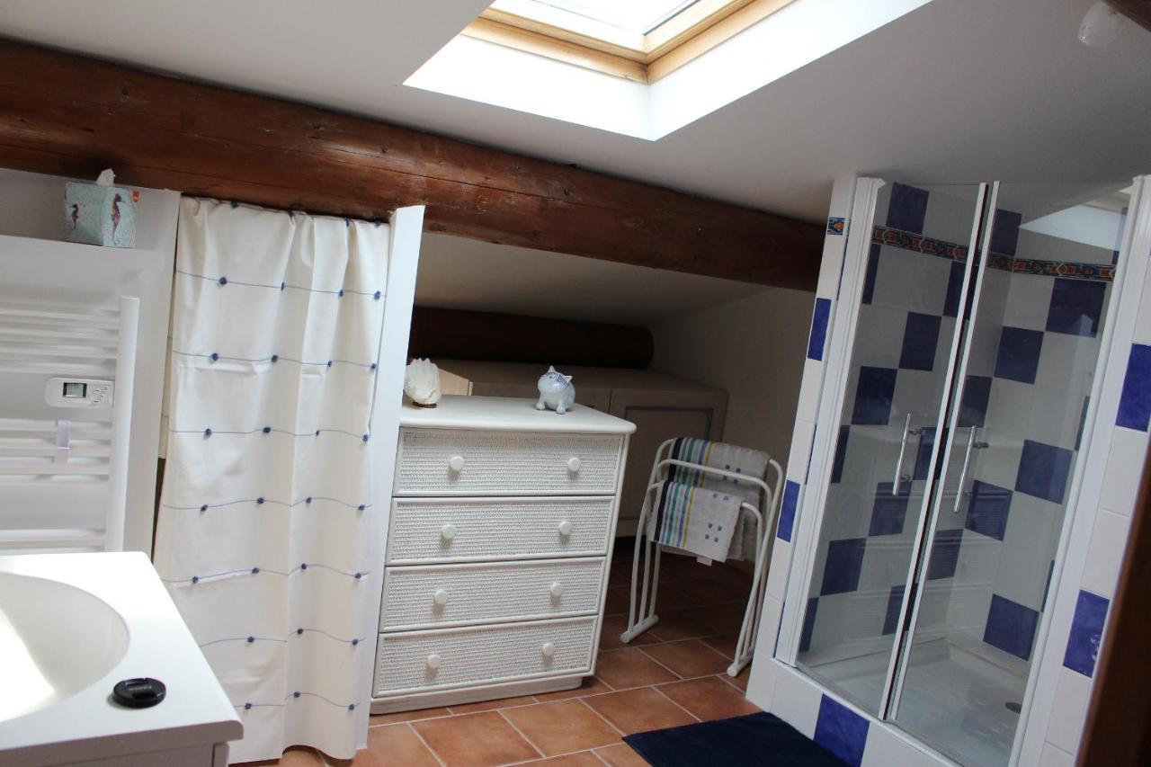 Bed and Breakfast L'Attrape Reve Saint-Vincent-de-Barres Экстерьер фото